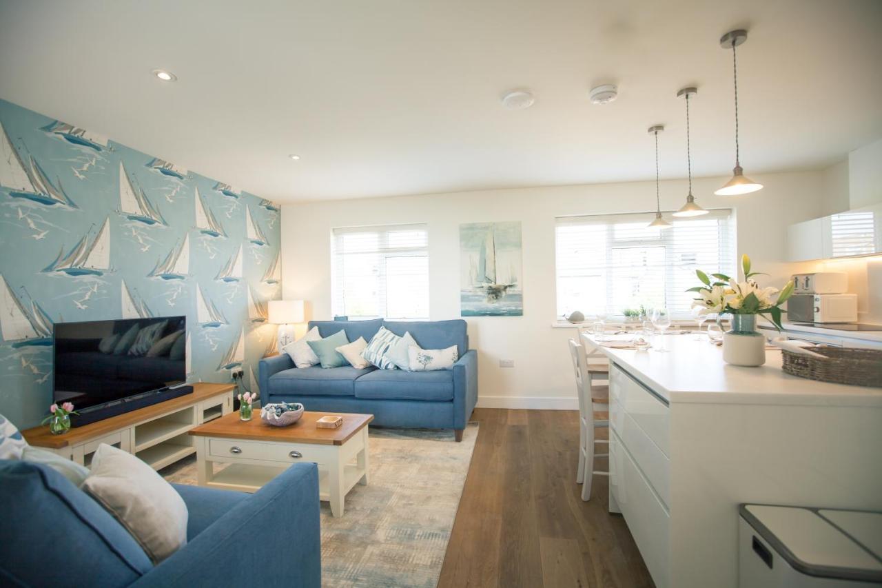 The Beach Escapes Hythe  Exterior photo