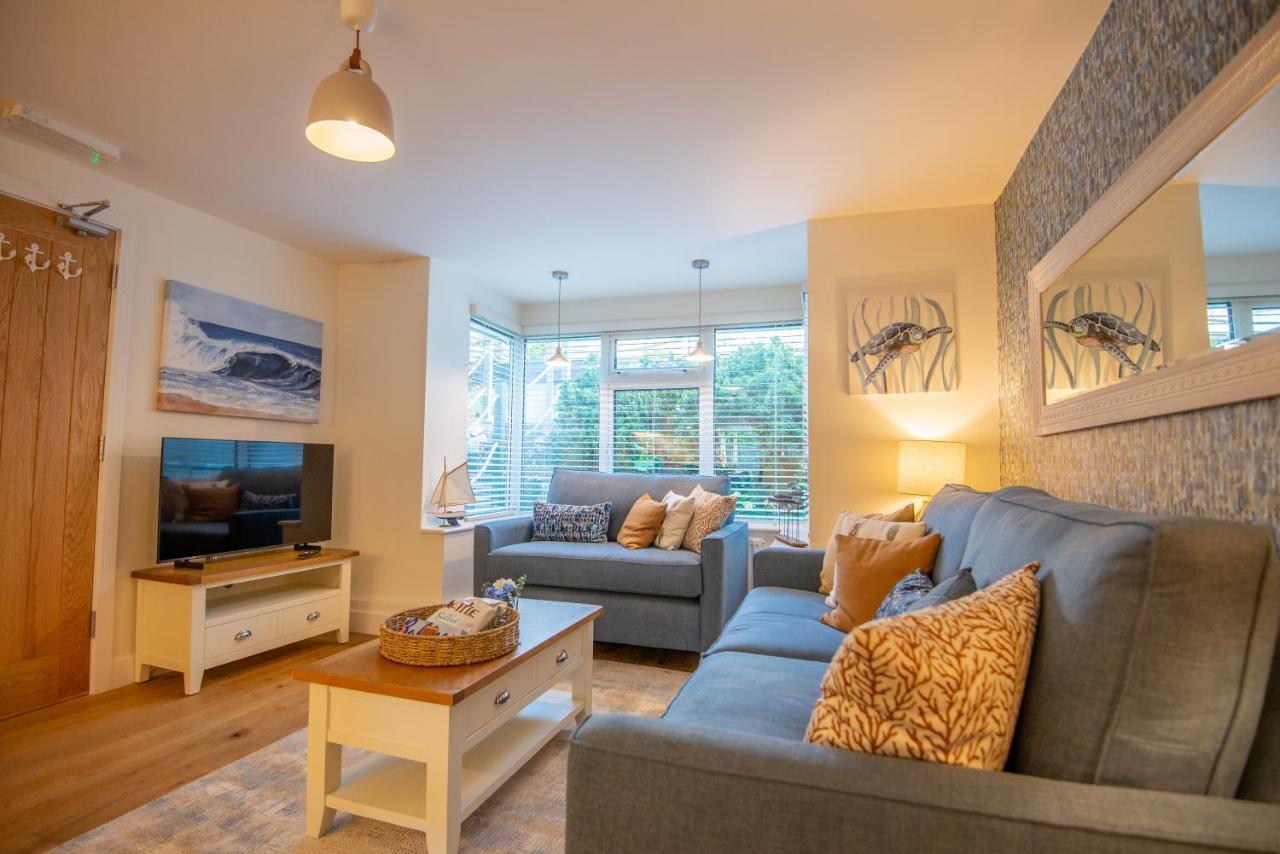 The Beach Escapes Hythe  Exterior photo