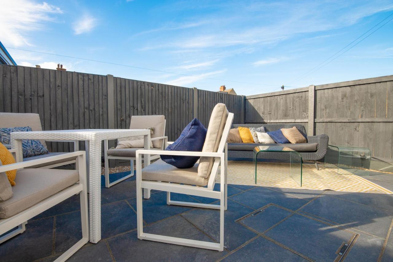 The Beach Escapes Hythe  Exterior photo