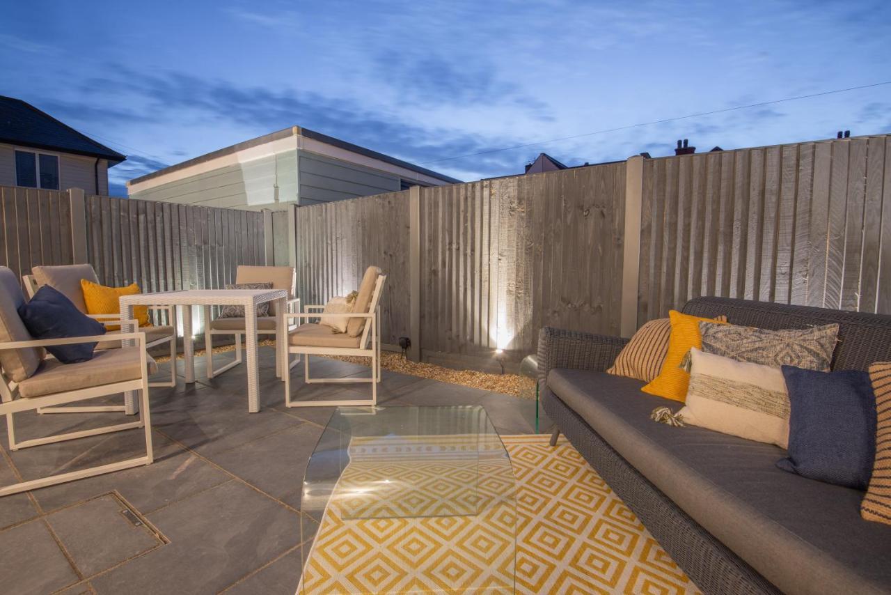 The Beach Escapes Hythe  Exterior photo