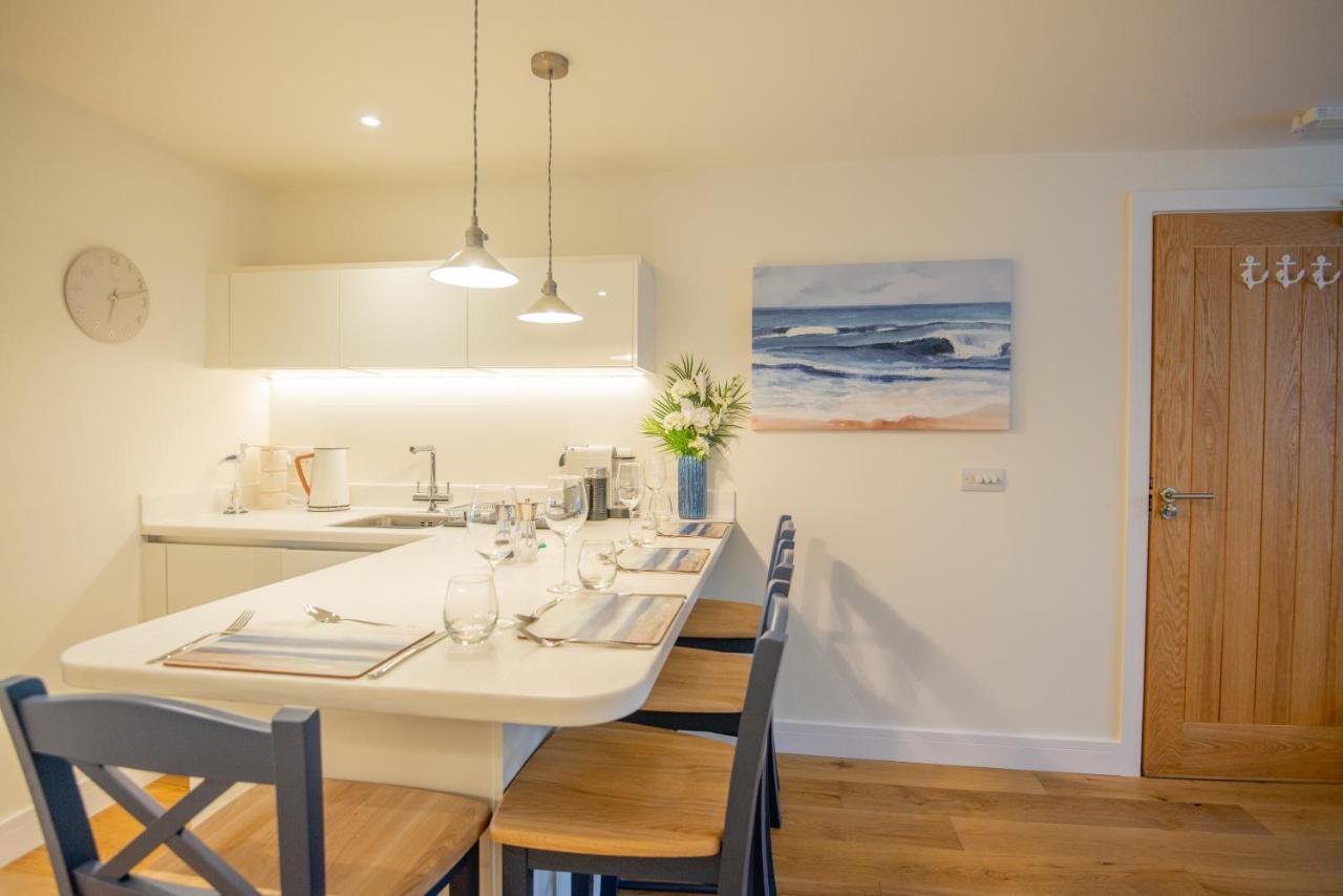 The Beach Escapes Hythe  Exterior photo