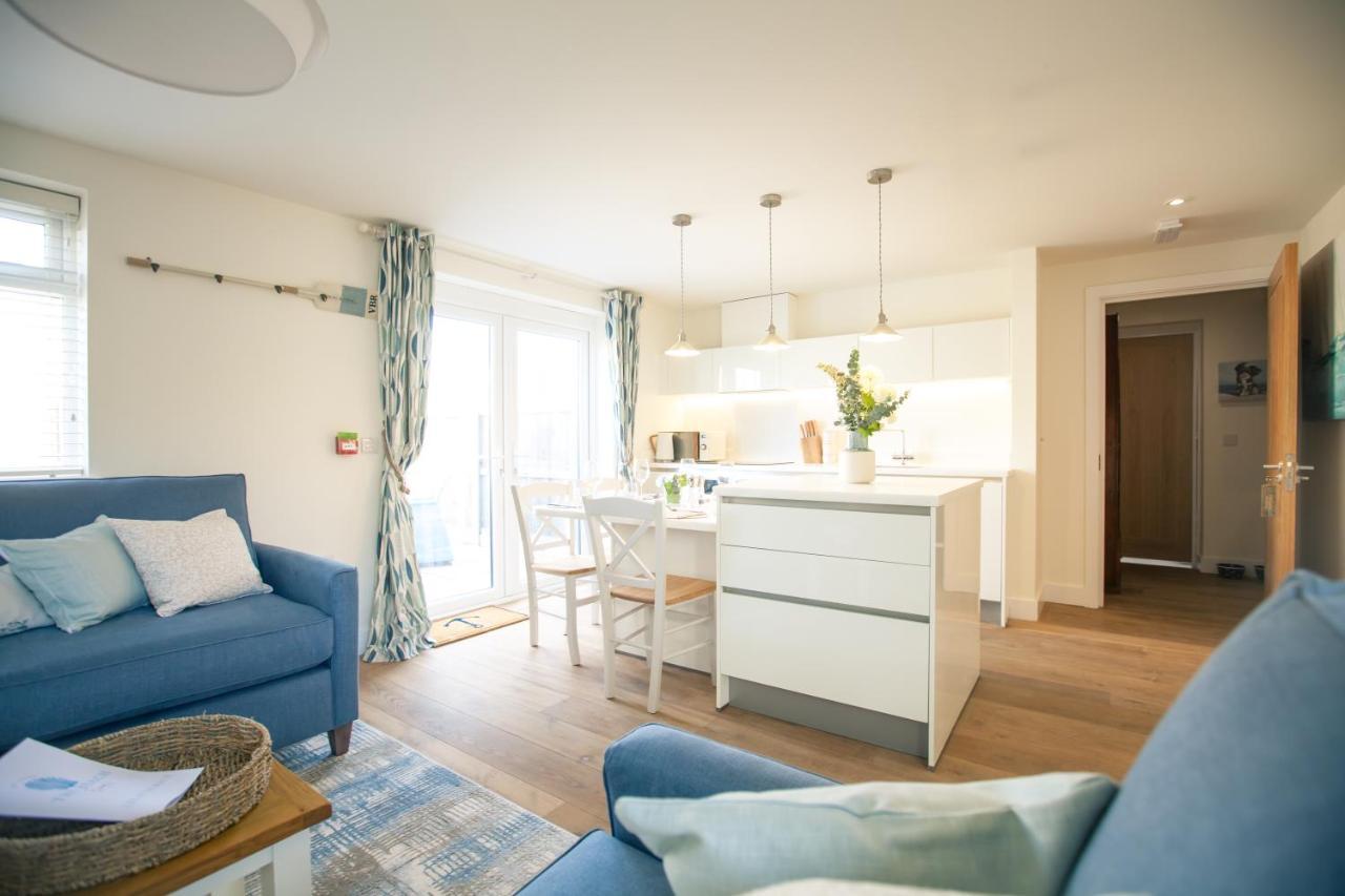The Beach Escapes Hythe  Exterior photo