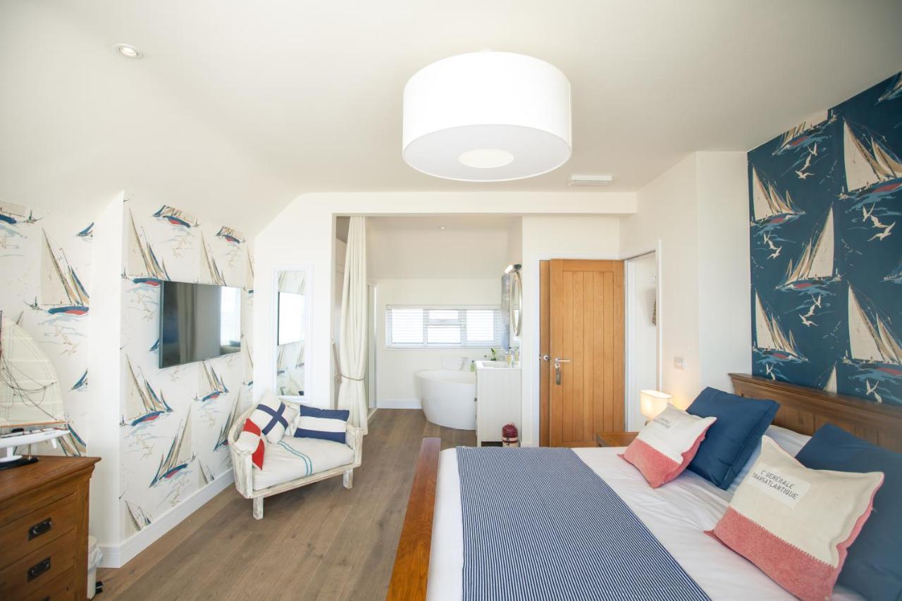 The Beach Escapes Hythe  Exterior photo